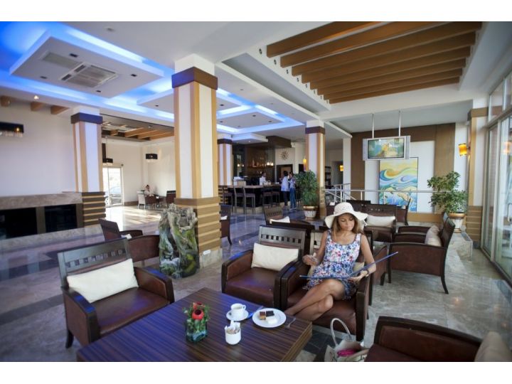 Hotel Crystal Aura Beach, Kemer - imaginea 