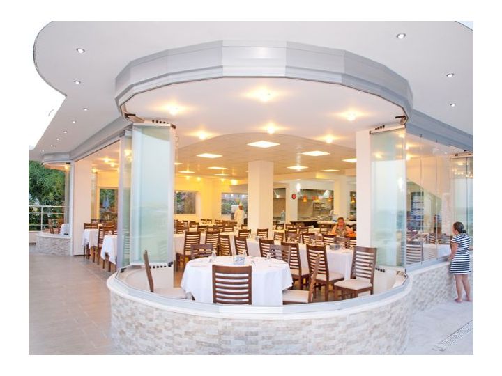 Hotel Dogan Beach Resort, Kusadasi - imaginea 