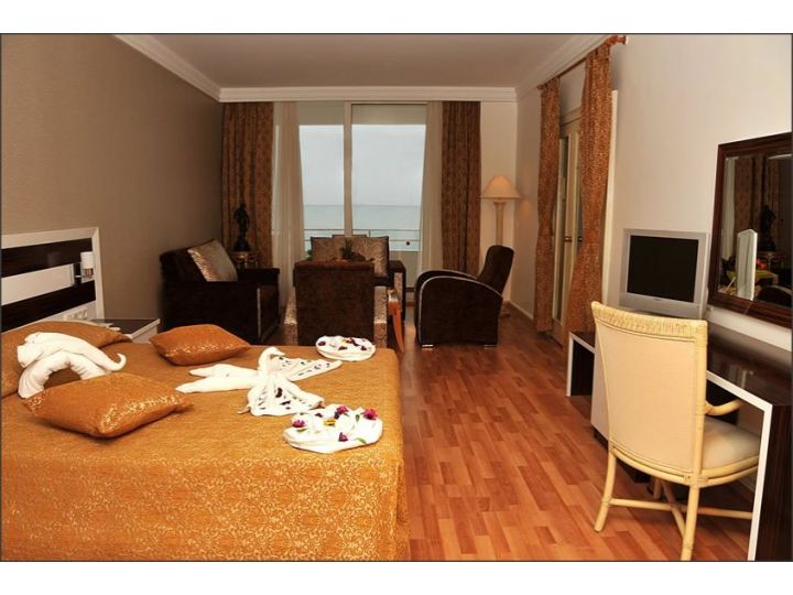 Hotel Royal Palm Resort, Kemer - imaginea 
