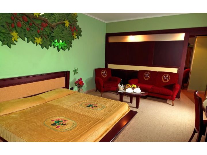 Hotel Naturland Vacation Club in Eco Park, Kemer - imaginea 