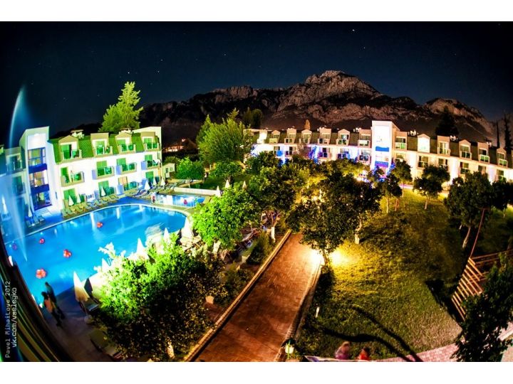 Hotel Batont Garden Resort, Kemer - imaginea 