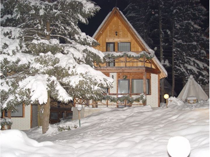 Complex turistic TraveLand, Poiana Brasov - imaginea 