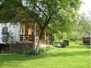 Camere de inchiriat casa de vacanta rustica, Valcea - 1