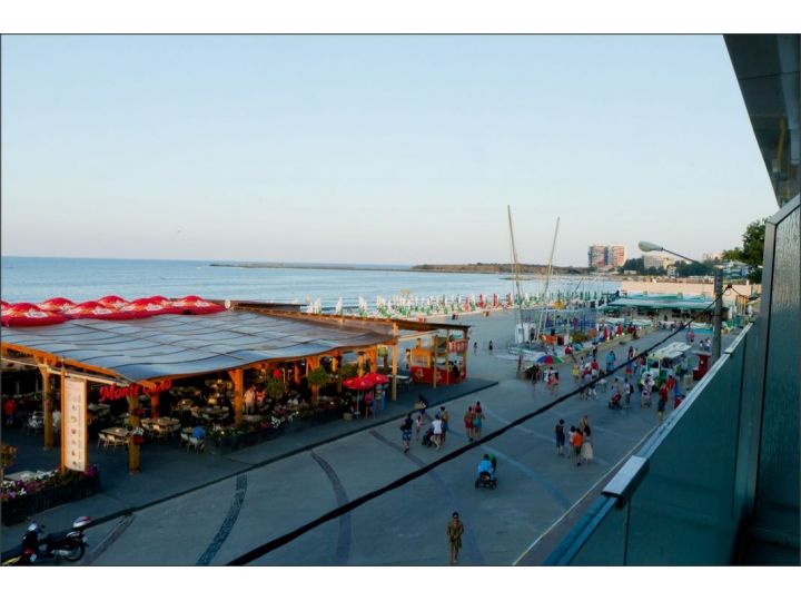 Complex turistic Aristrocratos, Mamaia - imaginea 