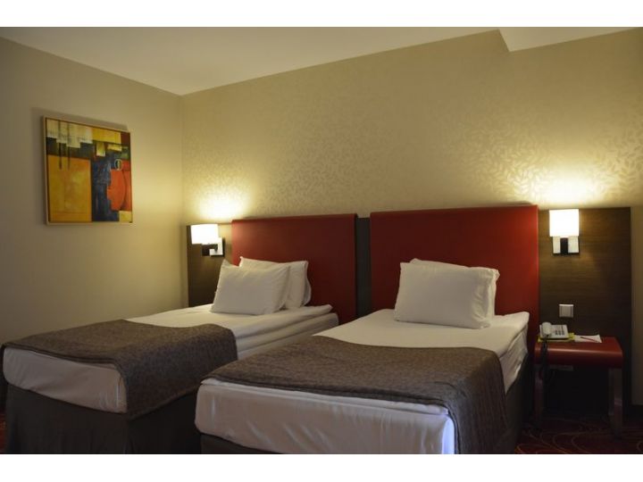 Hotel Ramada, Sibiu-Oras - imaginea 
