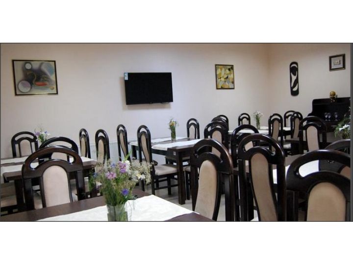 Hostel Paltinis, Hunedoara Oras - imaginea 