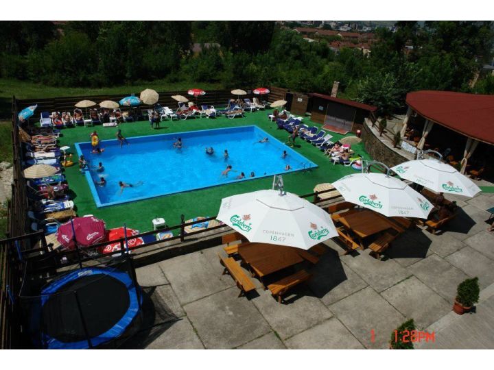 Hotel Ciuperca, Hunedoara Oras - imaginea 