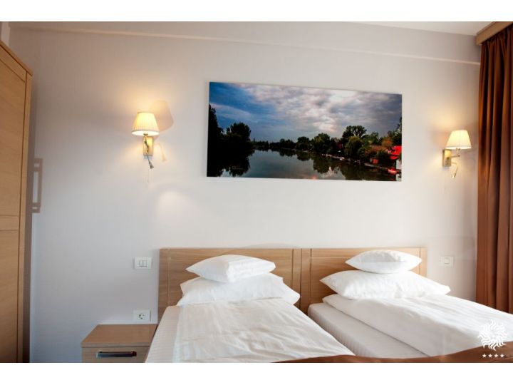 Hotel Leon, Arad oras - imaginea 