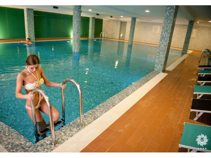 Hotel Leon, Arad oras - imaginea 