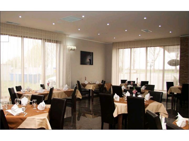 Hotel Hanul de la Rascruce, Arad oras - imaginea 