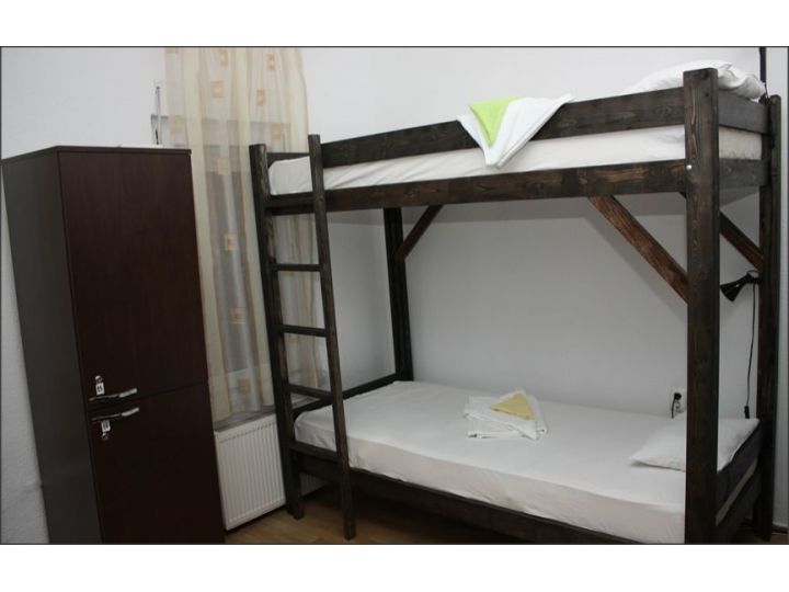 Hostel Puzzle, Bucuresti - imaginea 