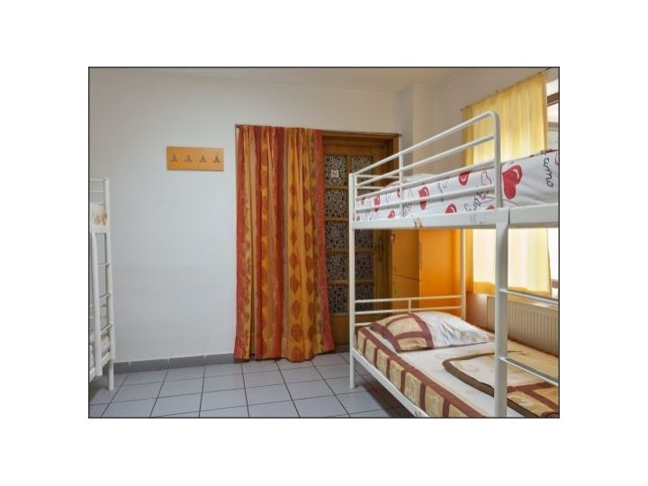 Hostel Miramont, Bucuresti - imaginea 