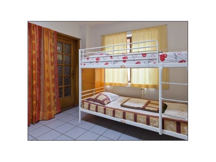 Hostel Miramont, Bucuresti - imaginea 