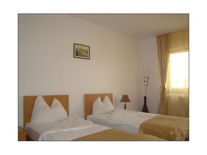 Hotel La Casa, Bucuresti - imaginea 
