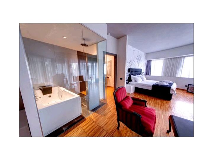 Hotel Sarroglia, Bucuresti - imaginea 