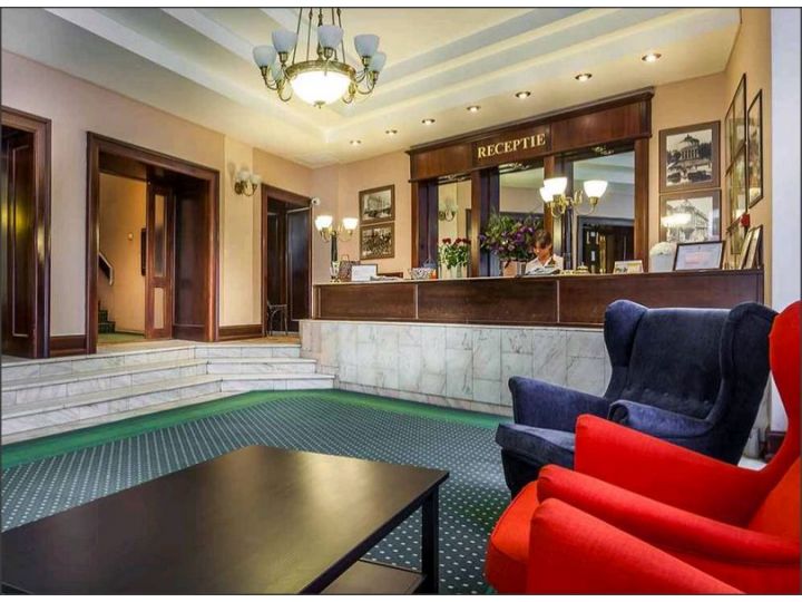 Hotel Capitol, Bucuresti - imaginea 
