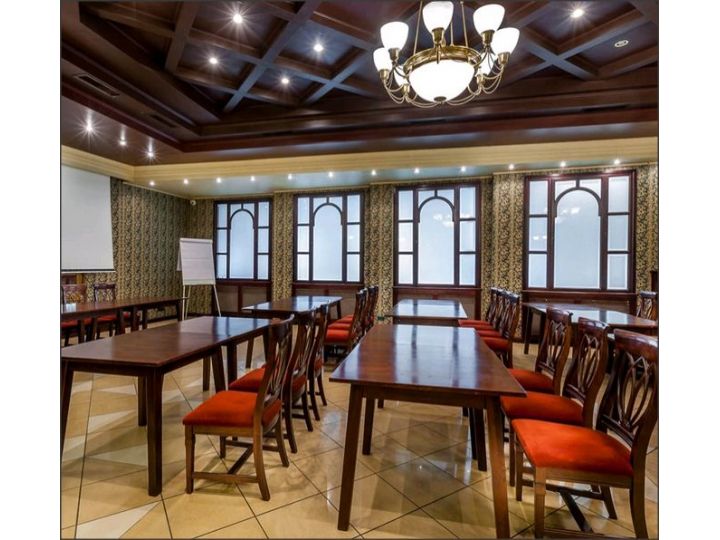 Hotel Capitol, Bucuresti - imaginea 