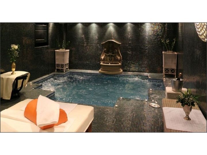 Hotel Arc de Triomphe, Bucuresti - imaginea 