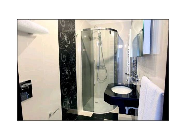 Hotel Ambiance, Bucuresti - imaginea 