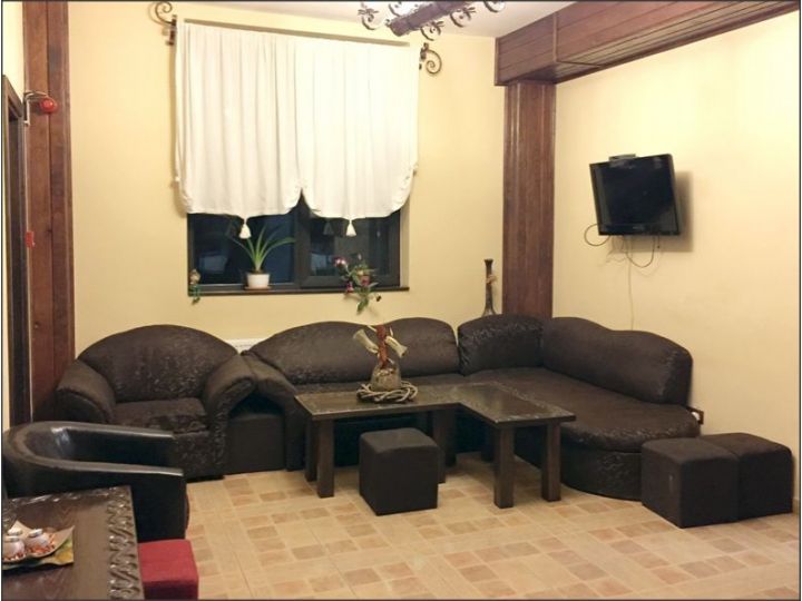 Pensiunea Casa Bradet, Intorsura Buzaului - imaginea 