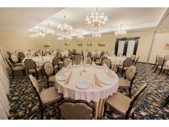Hotel Carpathia, Sinaia - imaginea 