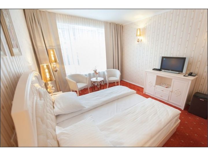 Hotel Carpathia, Sinaia - imaginea 