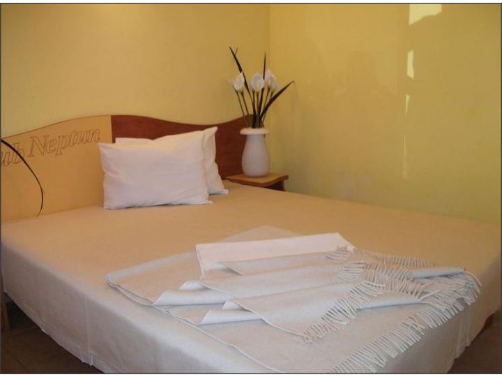 Bungalow Holiday Club Neptun, Neptun - imaginea