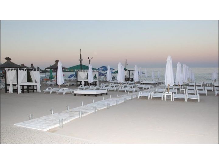 Bungalow Holiday Club Neptun, Neptun - imaginea