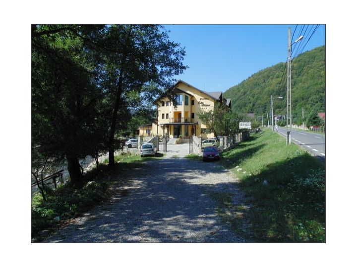 Pensiunea Eden Maison, Slanic Moldova - imaginea 