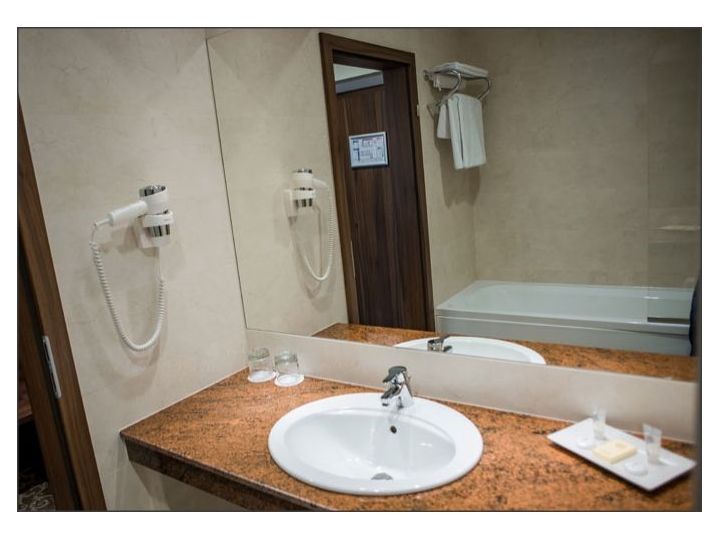 Hotel Arnia, Iasi oras - imaginea 