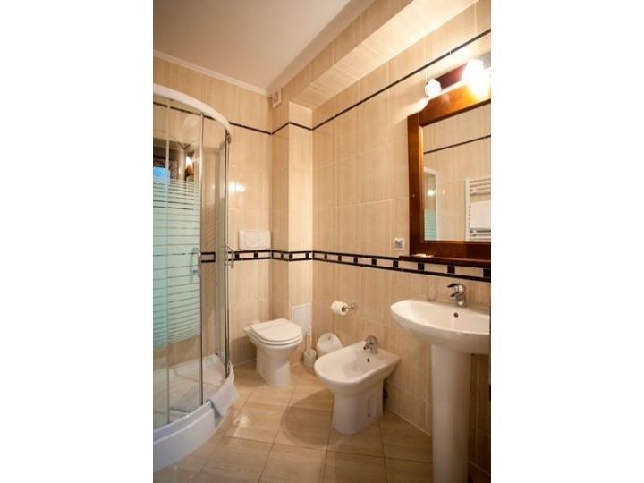Motel Ieremia Movila, Sucevita - imaginea 