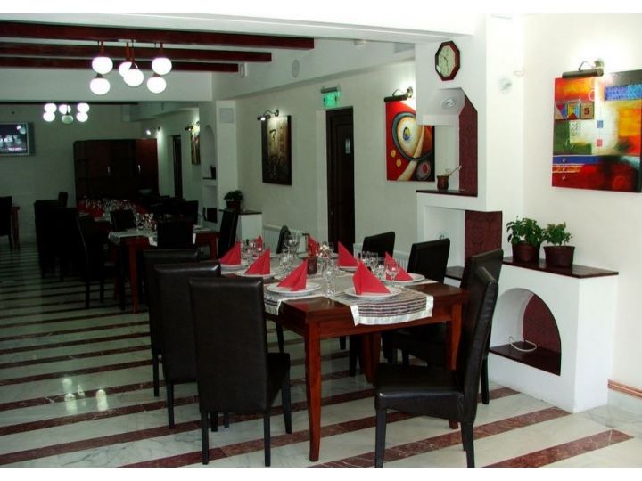 Hotel Piscul Negru, Transfagarasan - imaginea 