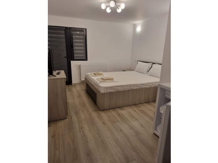 Camere de inchiriat Casablanca, Sarata Monteoru - imaginea 