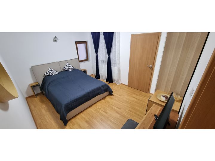 Camere de inchiriat Casa Merci, Campulung - imaginea 