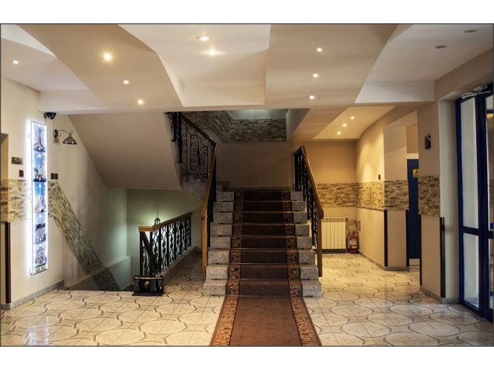 Hotel Triumph, Braila Oras - imaginea 