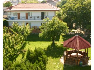 Vila Casa La Dinamo, 2 Mai - 1
