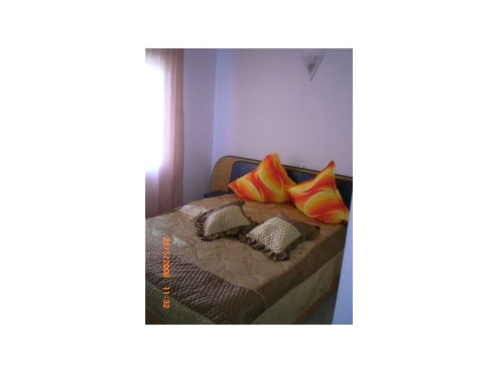 Vila Stefania, 2 Mai - imaginea 