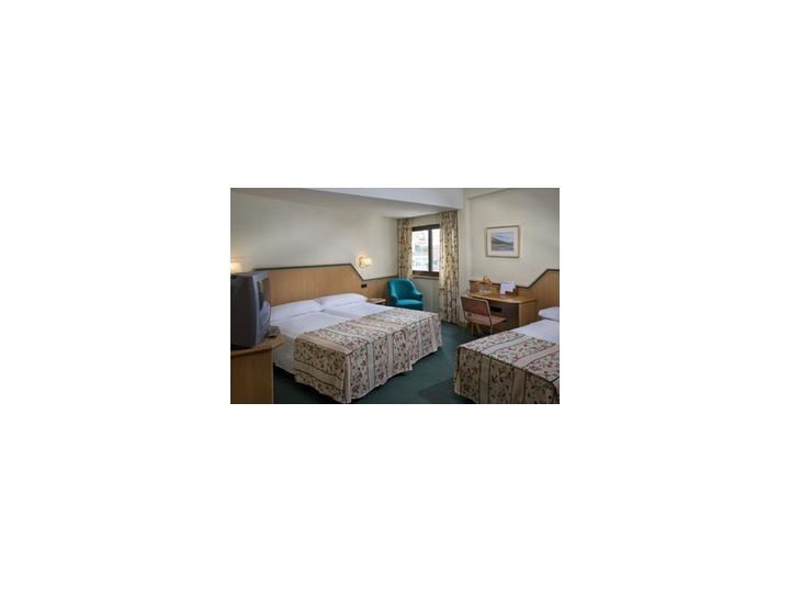 Hotel Praga, Madrid - imaginea 