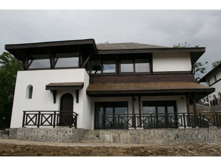 Vila Satul Prunilor, Pietrosita - imaginea 