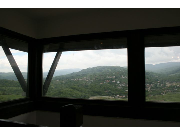 Vila Satul Prunilor, Pietrosita - imaginea 