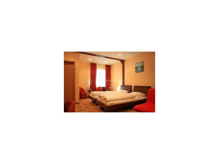 Hotel Cabana Vanatorilor, Predeal - imaginea 