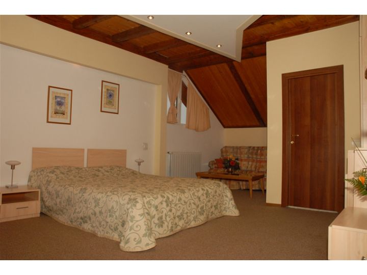 Hotel Roberto, Sinaia - imaginea 