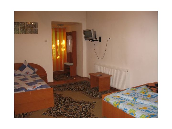 Hostel Izvorul Rece, Baia de Arama - imaginea 