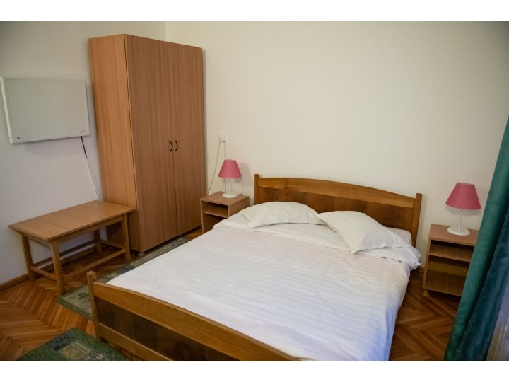 Vila Crinilor, Calimanesti-Caciulata - imaginea