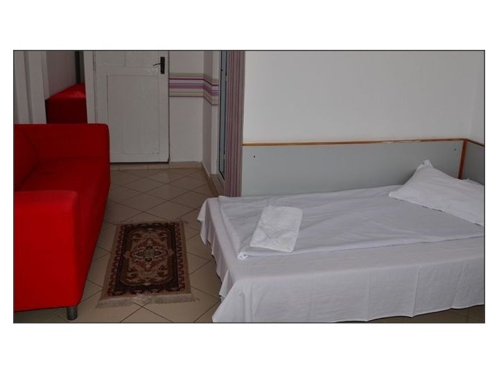 Hostel Iunona, Costinesti - imaginea 