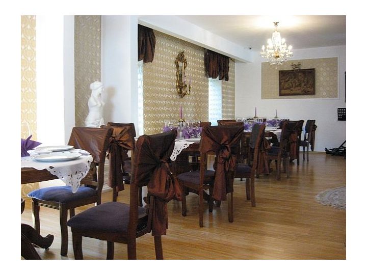 Hotel Coroana Moldovei, Slanic Moldova - imaginea 