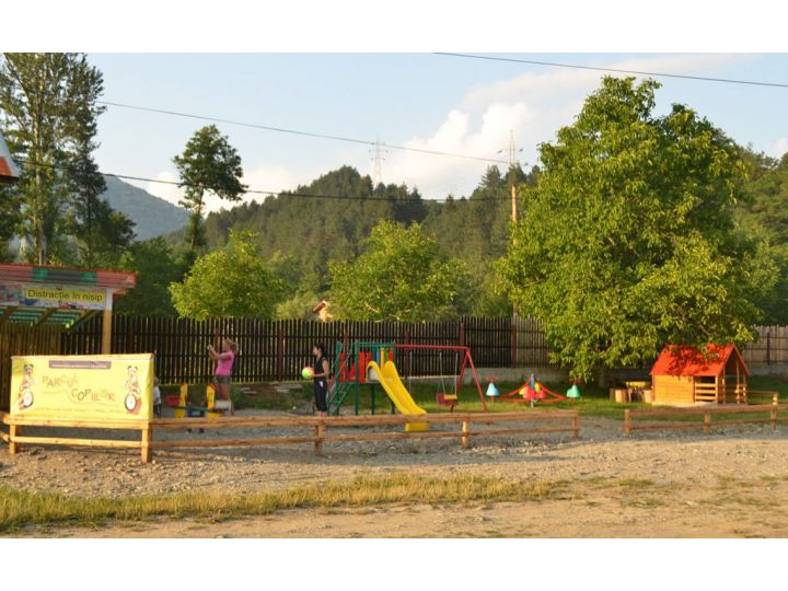 Pensiunea Serbanoiu, Capataneni - imaginea 