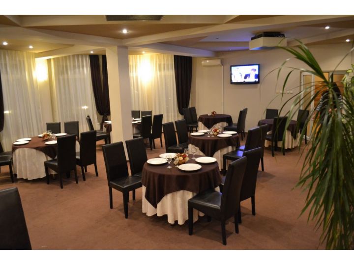 Vila Tiffany, Hunedoara Oras - imaginea 