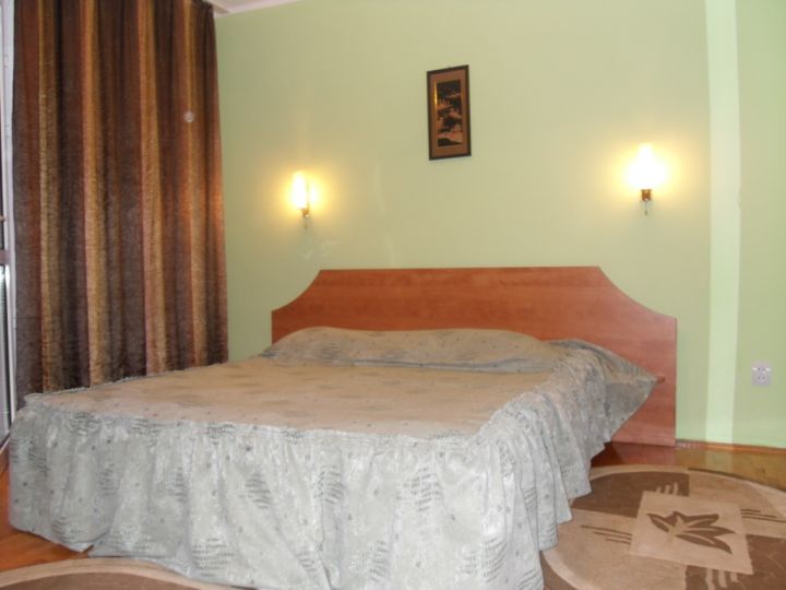 Vila Nina, Campina - imaginea 