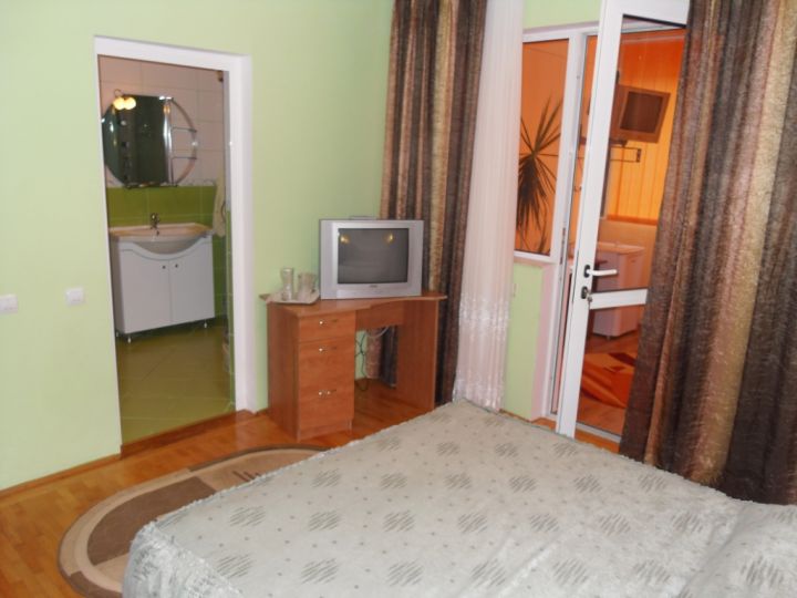 Vila Nina, Campina - imaginea 